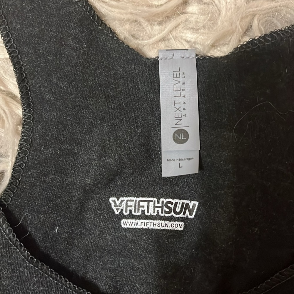 NWOT FifthSun American Flag women’s racer back tank size Large charcoal grey - Picture 2 of 3